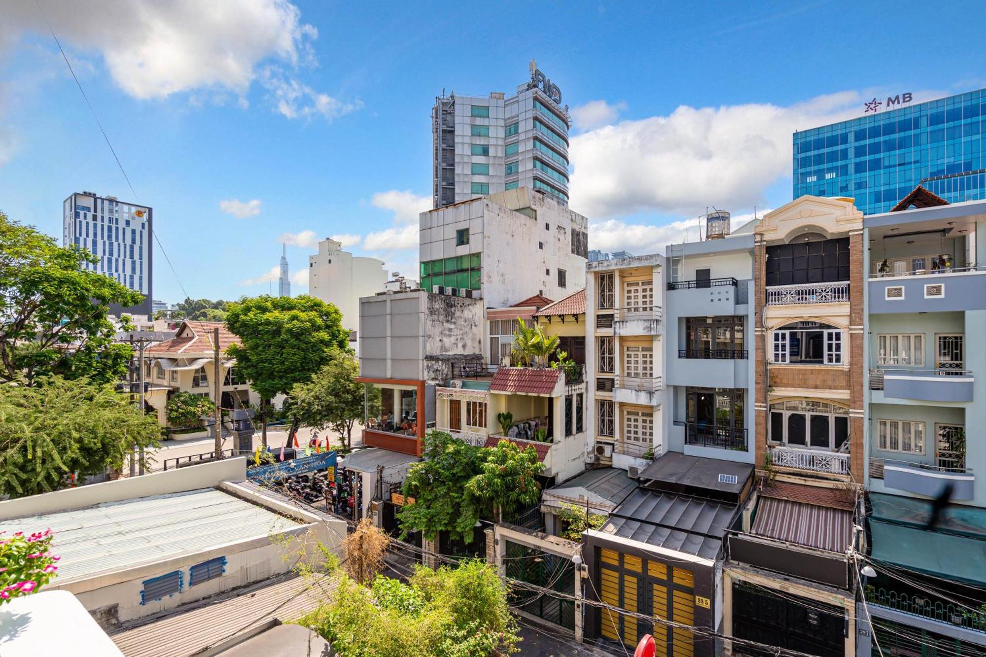 Holo Fairy House Saigon - Serviced Homestay (Adults Only) Хошимин Екстериор снимка