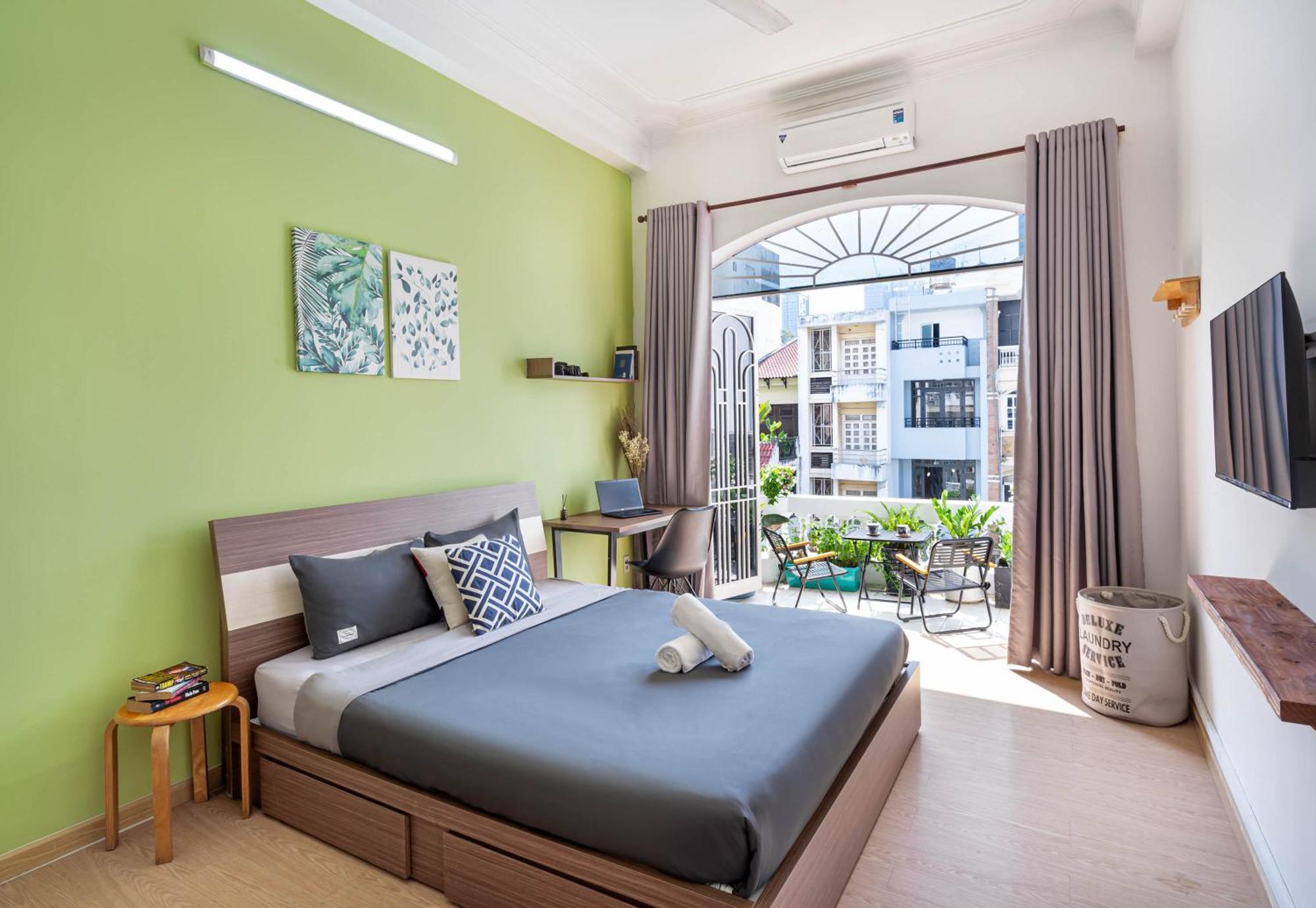 Holo Fairy House Saigon - Serviced Homestay (Adults Only) Хошимин Екстериор снимка